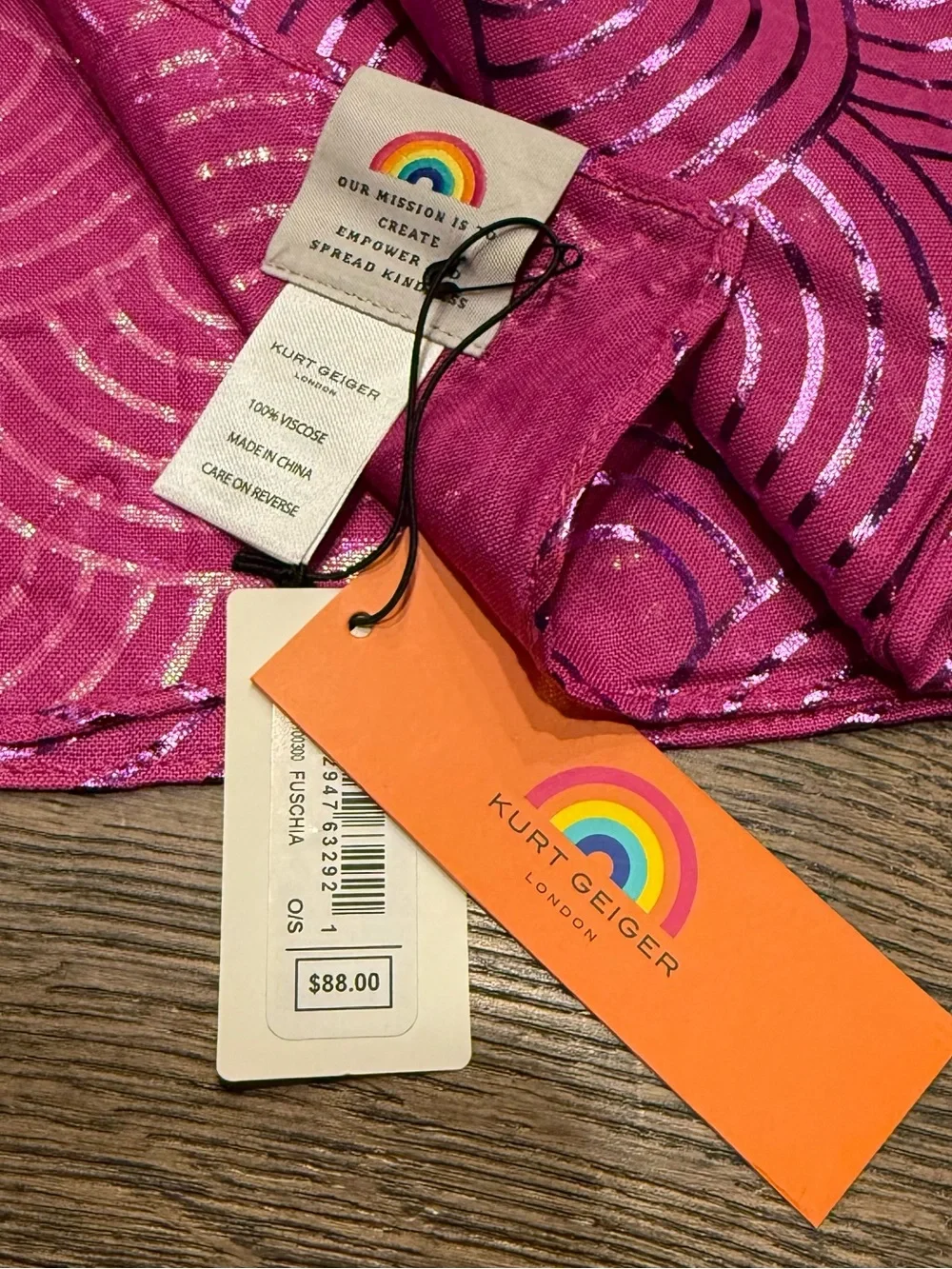 Kurt Geiger London Metallic Rainbow Oblong Scarf in FUCHSIA. NWT